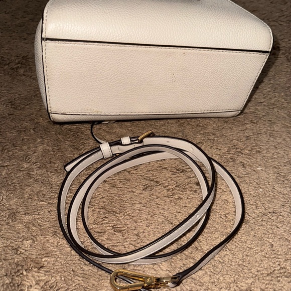 Michael Kors White Leather Handbag - Picture 10 of 10